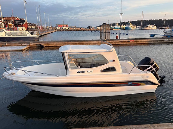 Bella 572c Mercury 90Hk Optimax -06 ( sjösatt )