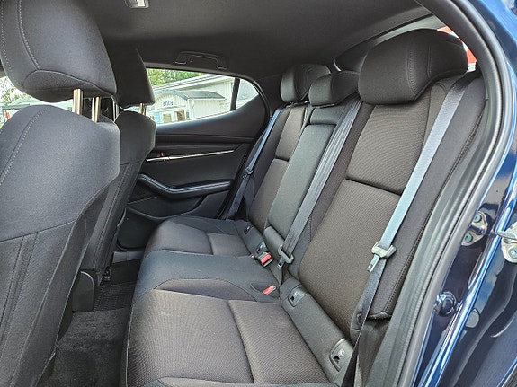 Mazda 3 12 of 13
