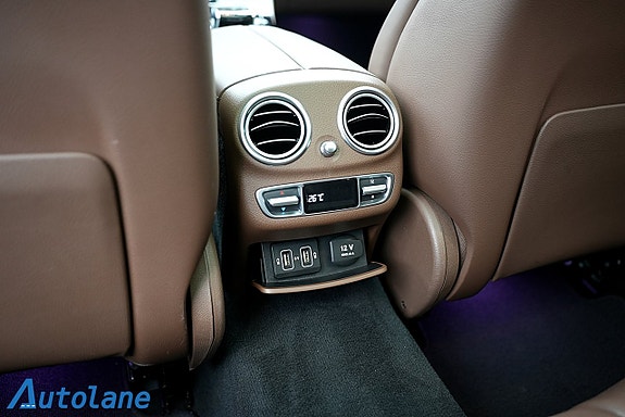 Mercedes-Benz E53 24 of 26