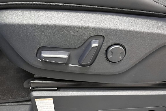 Kia PV5 16 of 27