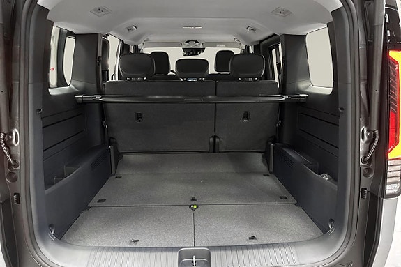 Kia PV5 27 of 27