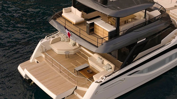 PRESTIGE M-Line 9 of 12