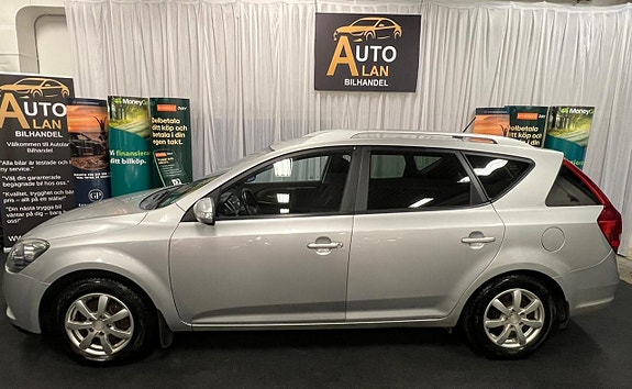 Kia Ceed 3 of 6