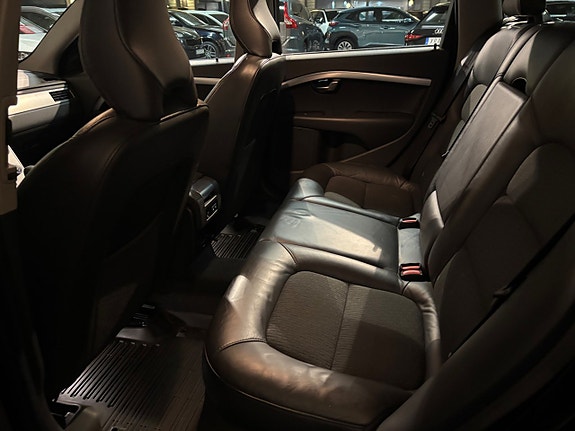 Volvo V70 10 of 11