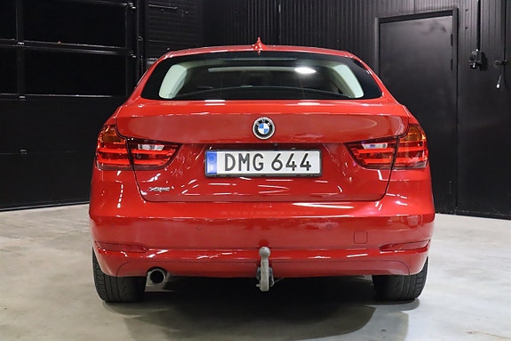 BMW 320 4 of 5