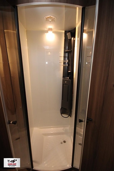 Kabe Imperial Travel Master R 830 LGB 18 of 19