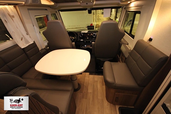 Kabe Imperial Travel Master R 830 LGB 11 of 19