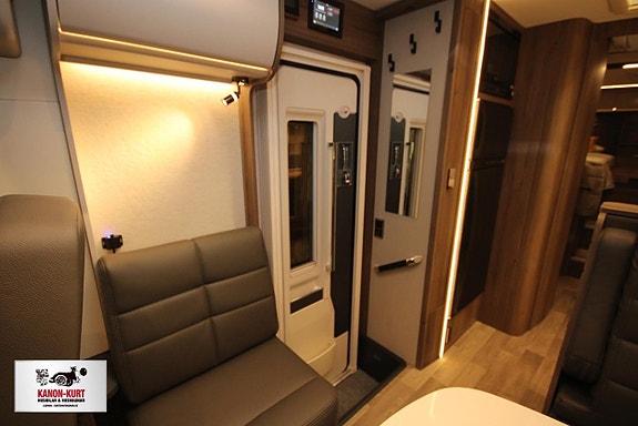 Kabe Imperial Travel Master R 830 LGB 5 of 19