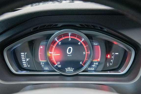Volvo V40 Cross Country 19 of 26
