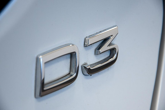 Volvo V40 Cross Country 26 of 26