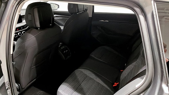 Skoda Superb 10 of 12