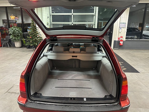 BMW 520 10 of 14