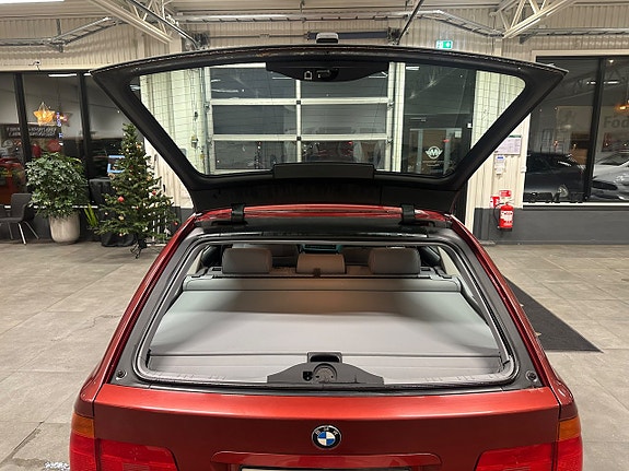 BMW 520 9 of 14