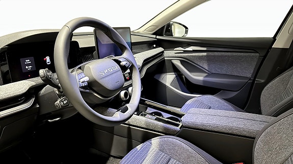 Skoda Superb 7 of 12