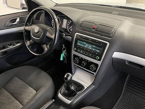 Skoda Octavia 9 of 13