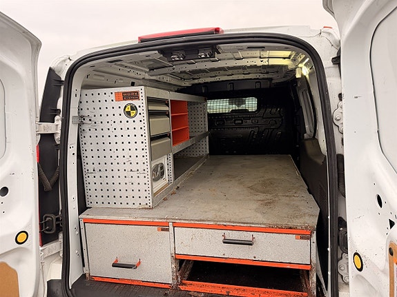 Ford Transit Connect 8 of 10