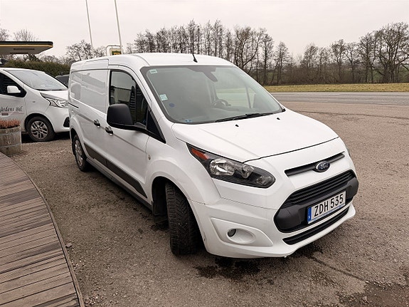 Ford Transit Connect 5 of 5