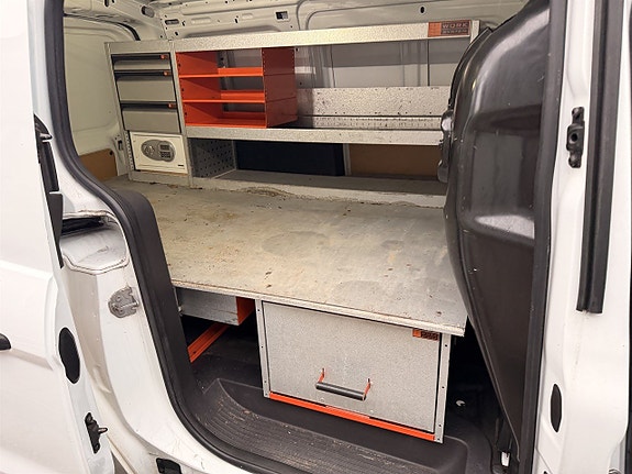 Ford Transit Connect 7 of 10