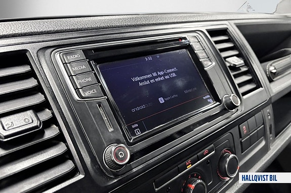 Volkswagen Transporter 16 of 22