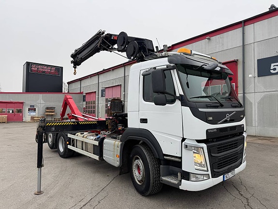 Volvo FM 460 6x2 kranväxlare lågmil