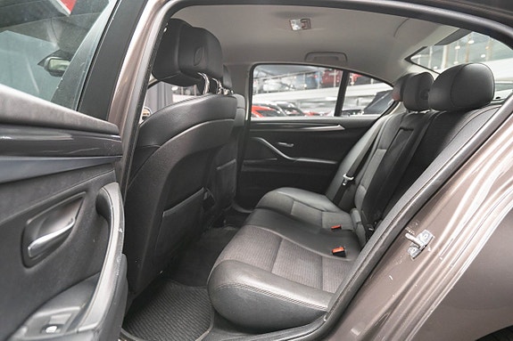 BMW 520d 11 of 25