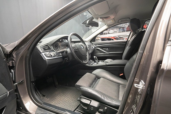 BMW 520d 14 of 25