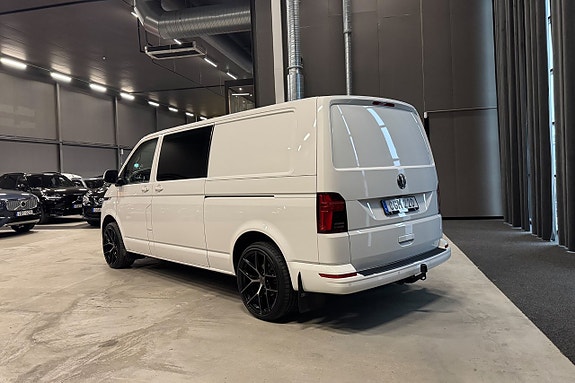 Volkswagen Transporter 4 of 5