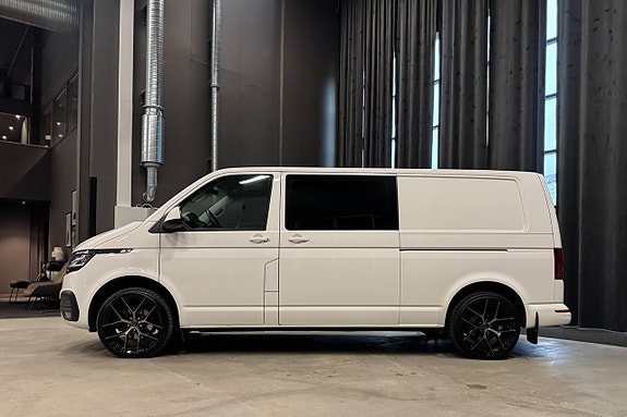 Volkswagen Transporter 3 of 5