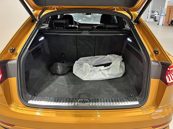 Audi Q8 26 of 27