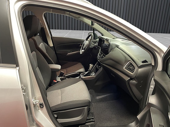 Suzuki S-Cross 16 of 18