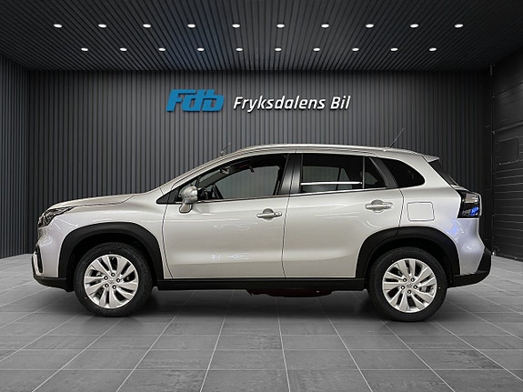 Suzuki S-Cross 3 of 18