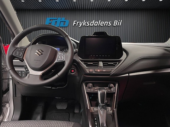 Suzuki S-Cross 14 of 18