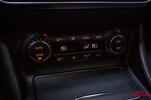 Mercedes-Benz CLA220 d 27 of 27