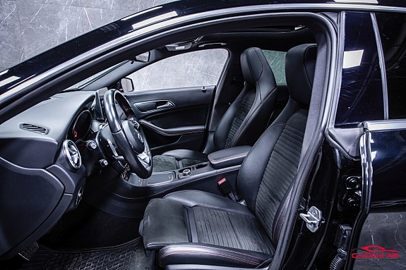 Mercedes-Benz CLA220 d 10 of 27