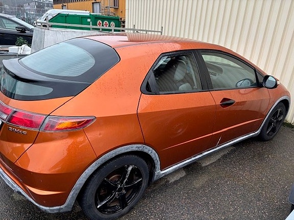 Honda Civic 2 of 3