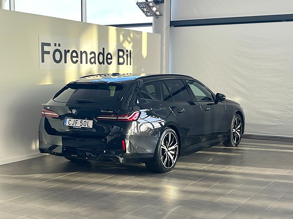 BMW i5 13 of 14