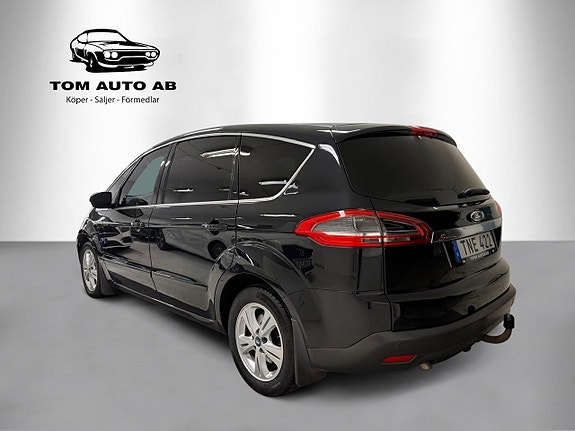 Ford S-MAX 4 of 5