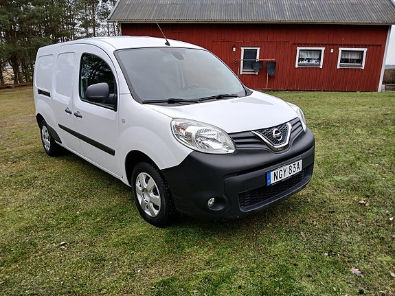 Nissan NV250 5 of 5