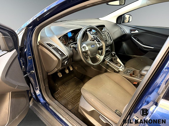 Ford Focus 7 of 13