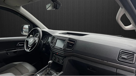 Volkswagen Amarok 5 of 7