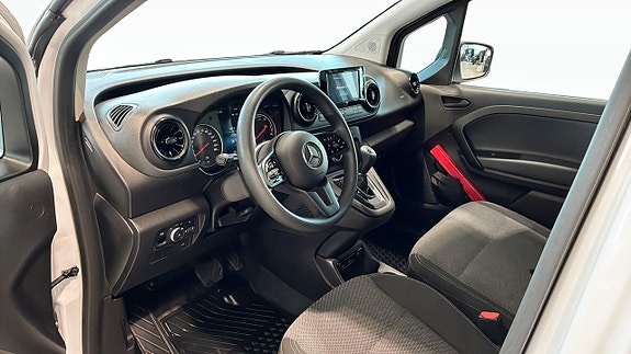 Mercedes-Benz eCitan 7 of 12