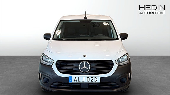 Mercedes-Benz eCitan 2 of 5