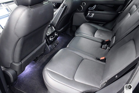 Land Rover Range Rover 8 of 19