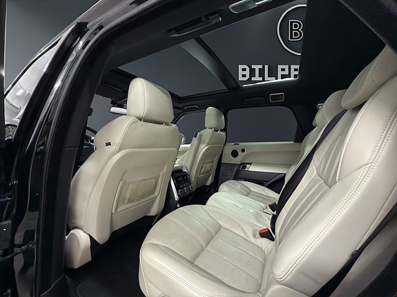 Land Rover Range Rover Sport 10 of 18