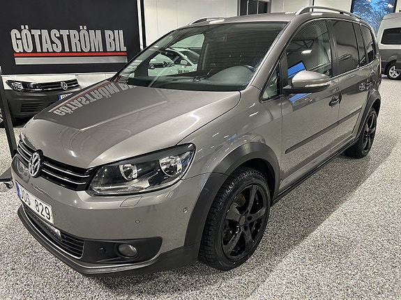 Volkswagen Touran Cross