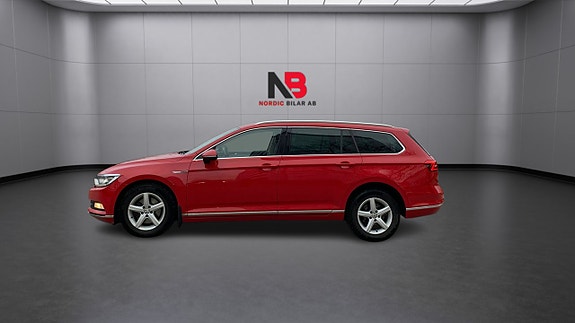 Volkswagen Passat 26 of 30