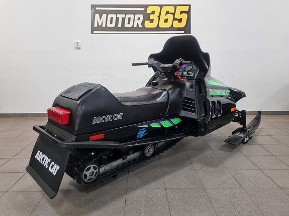 Arctic Cat Thundercat 900 • RÄNTA 0,95% • TOPPSKICK 1099:-/MÅN • KÖP ONLINE 4 of 5