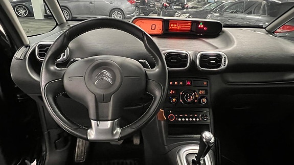 Citroen C3 Picasso 11 of 16