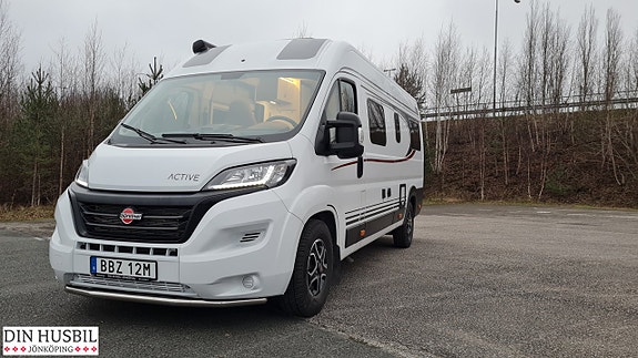 Bürstner BC6421 LÅNGBÄDD DIESELVÄRME DRAG SOLPANEL