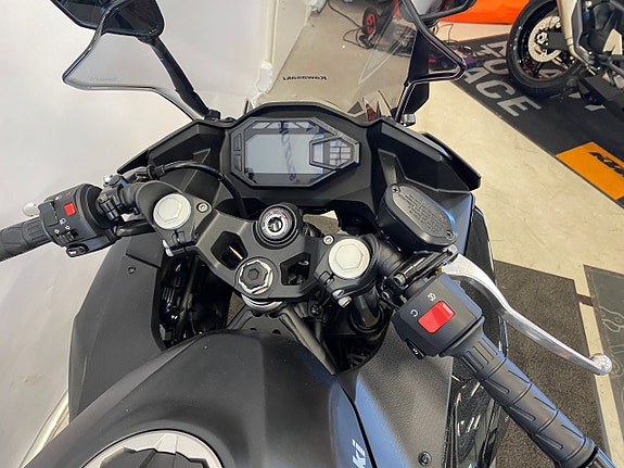 Kawasaki Ninja 500 Sport "Fabriksny hoj för omgående leverans" 5 of 5